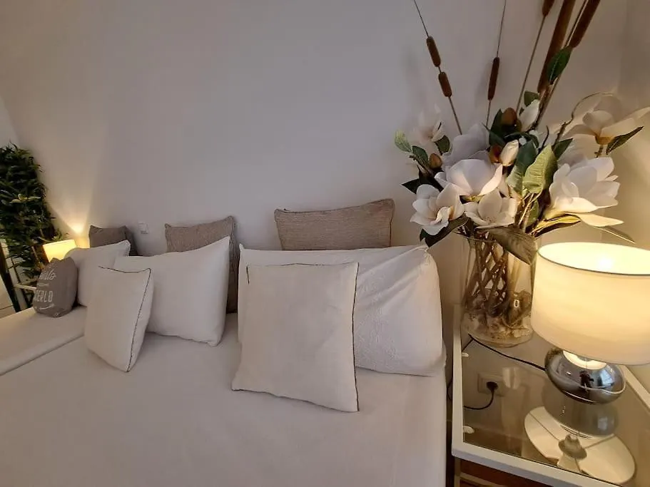 Centro Santander Apartment 0*,